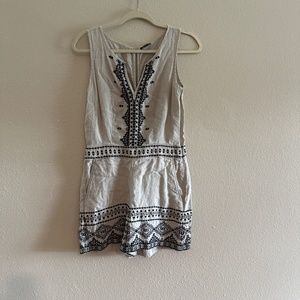 Romper with black detail